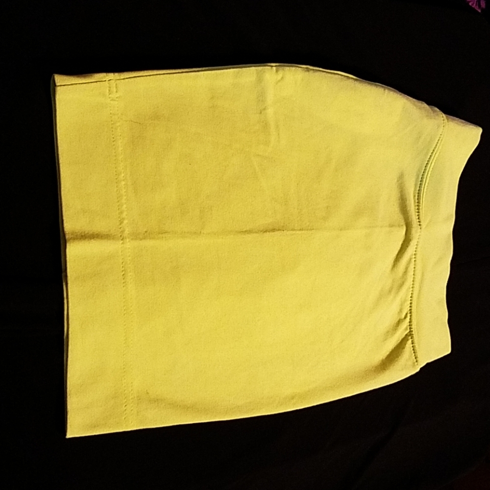 Ruum Pencil Stretch Skirt Greenish-Yellow